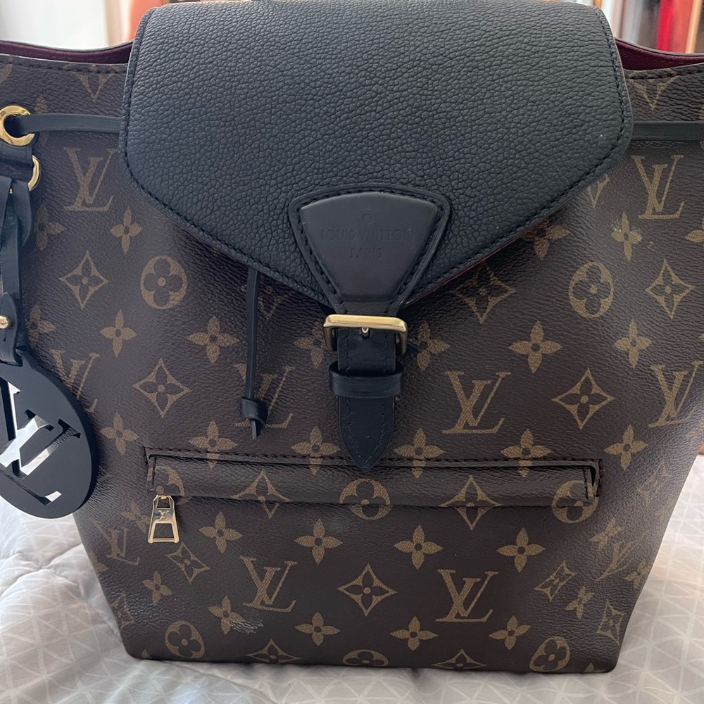 Louis Vuitton Montsouris Backpack. Great condition.